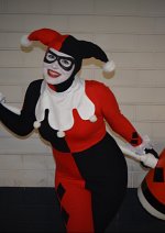 Cosplay-Cover: Harley Quinn - Classic Costume