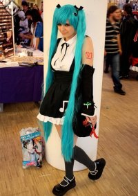 Cosplay-Cover: Miku Hatsune [Gothic Style]