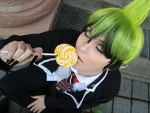 Cosplay-Cover: Amaimon in Schuluniform