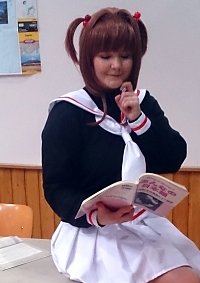 Cosplay-Cover: Sakura Kinomoto [Schuluniform]