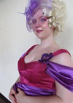 Cosplay-Cover: Effie Trinket