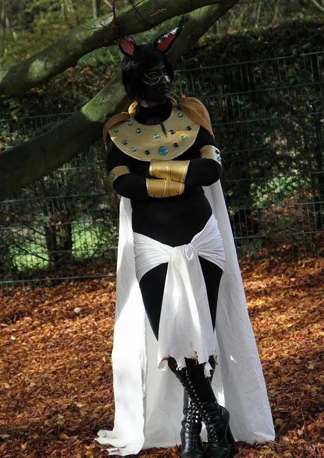 Cosplay-Cover: Anubis [Ägyptischer Gott]