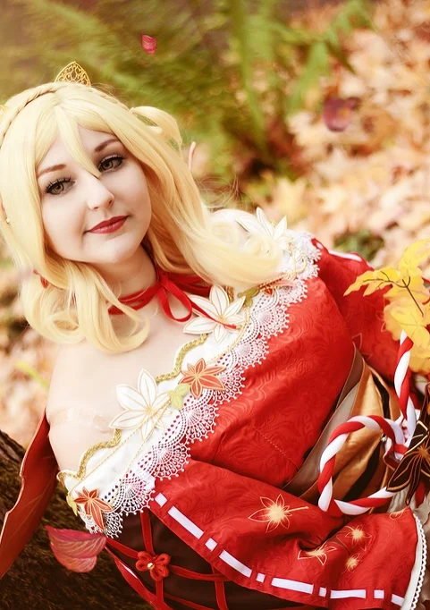 Cosplay-Cover: Mari Ohara Autumn Set