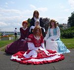 Cosplay-Cover: Marie Antoinette (red dress;Takarazuka/Lady Oscar)