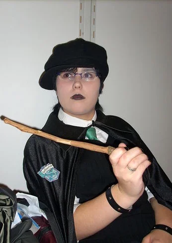 Cosplay-Cover: Ella Van Höhn (Eigen Chara Slytherin/Schülerin )