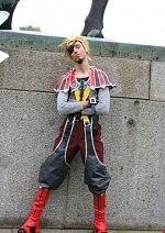 Cosplay-Cover: Gippal (FF X-2)