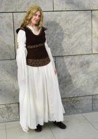 Cosplay-Cover: Eowyn Shieldmaiden