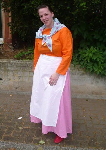 Cosplay-Cover: Frau Pfeffertopf