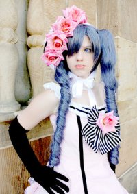 Cosplay-Cover: Ciel Phantomhive [Ball Gown]