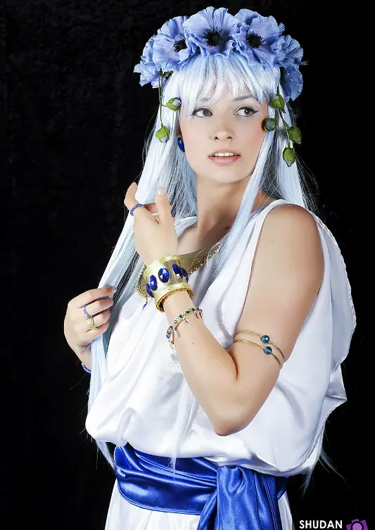 Cosplay-Cover: Umi Ryuuzaki (Greek Muse artbook version)