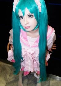 Cosplay-Cover: Miku hatsune - lots of laugh