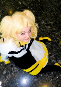 Cosplay-Cover: Rin Kagamine (Project Diva 2nd)
