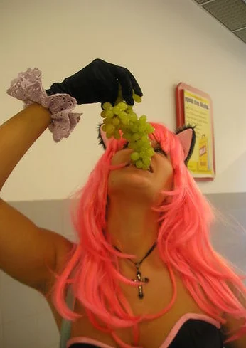 Cosplay-Cover: Catgirl pink-schwarz