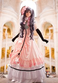 Cosplay-Cover: Ciel Phantomhive - Ballgown