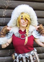 Cosplay-Cover: Astrid Hofferson