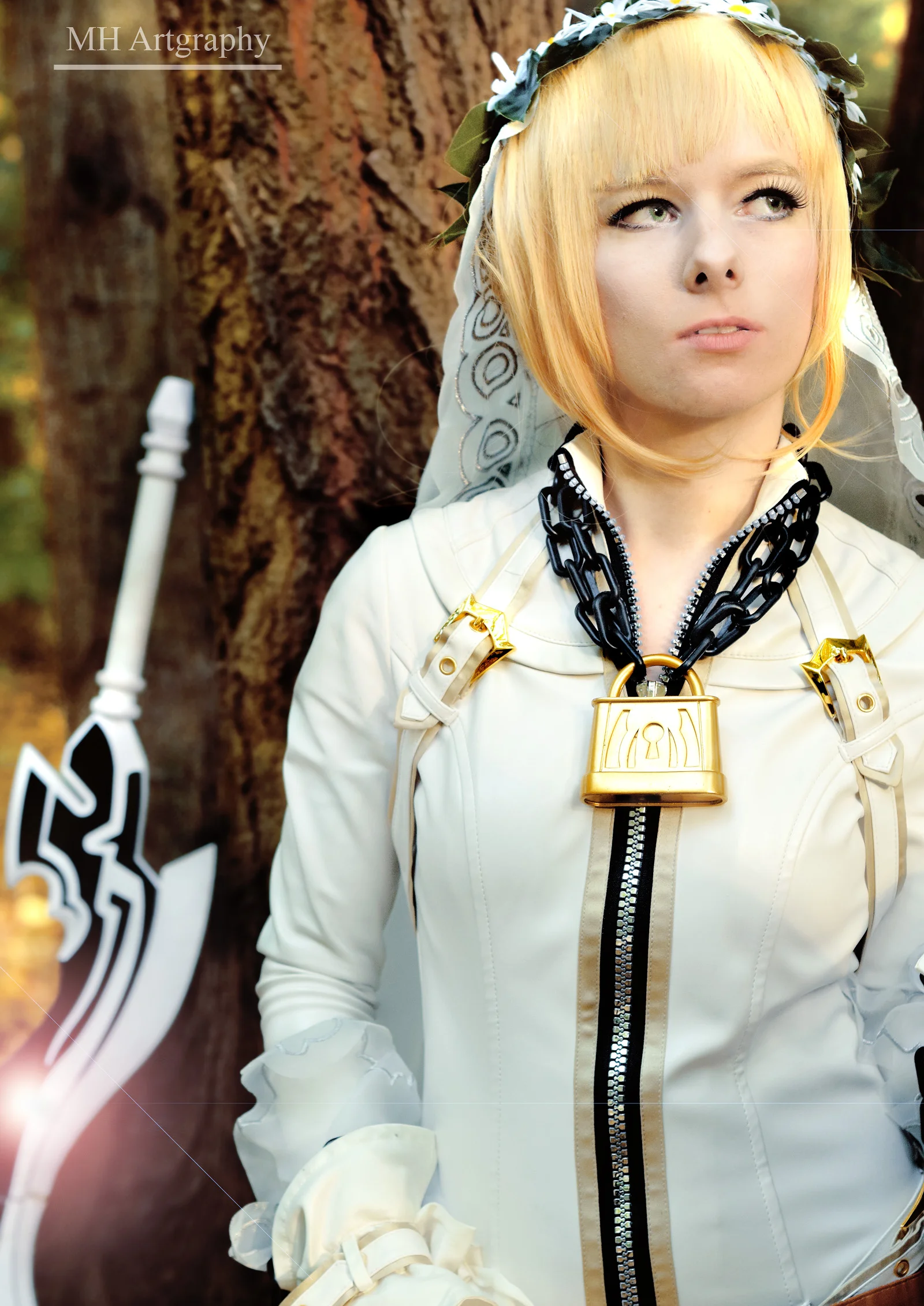 Cosplay-Cover: Saber Nero Bride