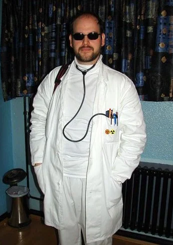 Cosplay-Cover: Dr.Cos
