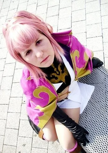 Cosplay-Cover: Anya Alstreim / Knight of Round