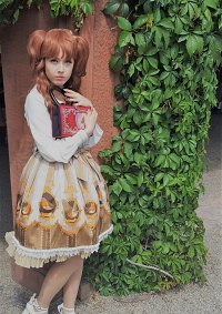 Cosplay-Cover: Rotkehlchen-Lolita