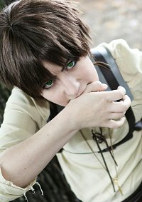 Cosplay-Cover: Eren Jäger