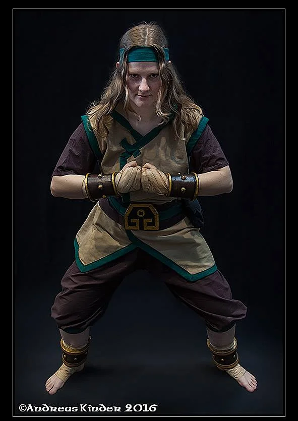 Cosplay-Cover: Erdbändiger OC