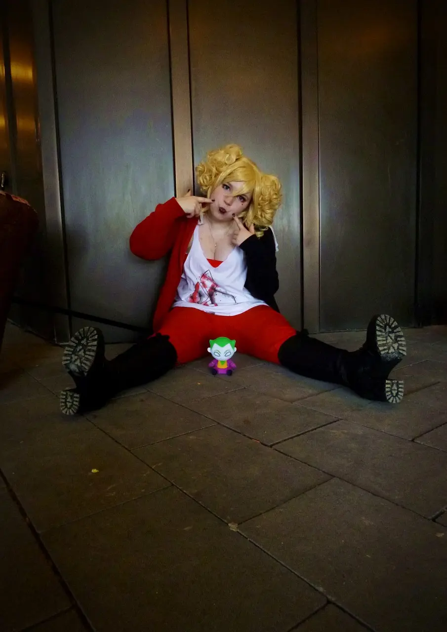 Cosplay-Cover: Harley Quinn Casual (eigene Kreation)