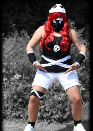 Cosplay-Cover: Team Skull-Rüpel