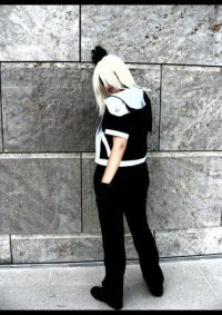 Cosplay-Cover: Riku [Hot Version with Soras Jacket]