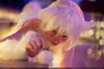 Cosplay-Cover: Alpinaweiß Katze