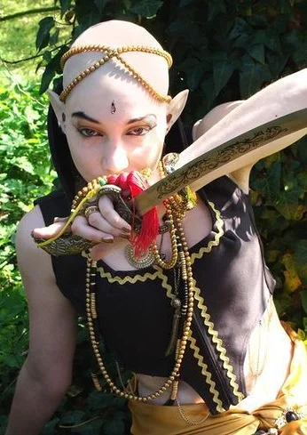Cosplay-Cover: König Ishwar (Version 2)