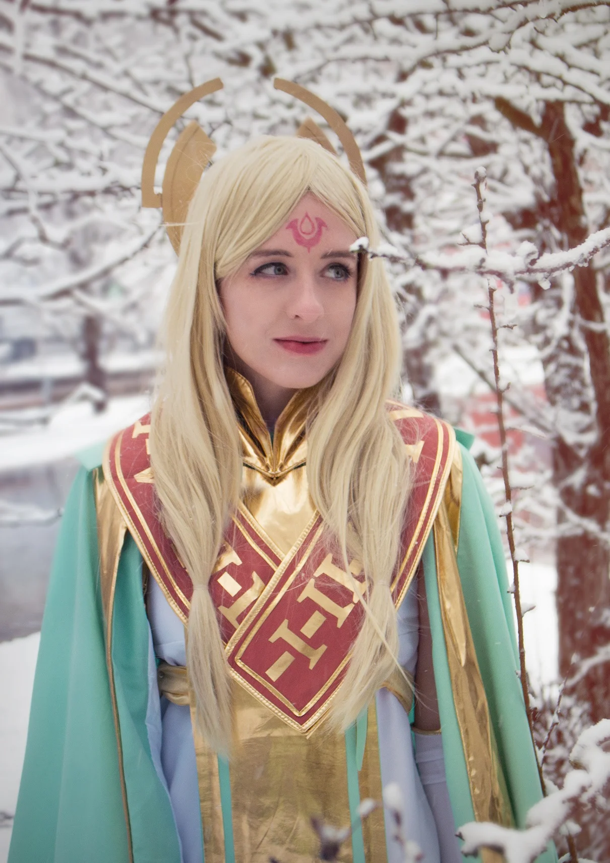 Cosplay-Cover: Emmeryn