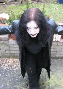 Cosplay-Cover: Ashe (The Crow)