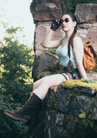 Cosplay-Cover: Lara Croft Classic Outfit