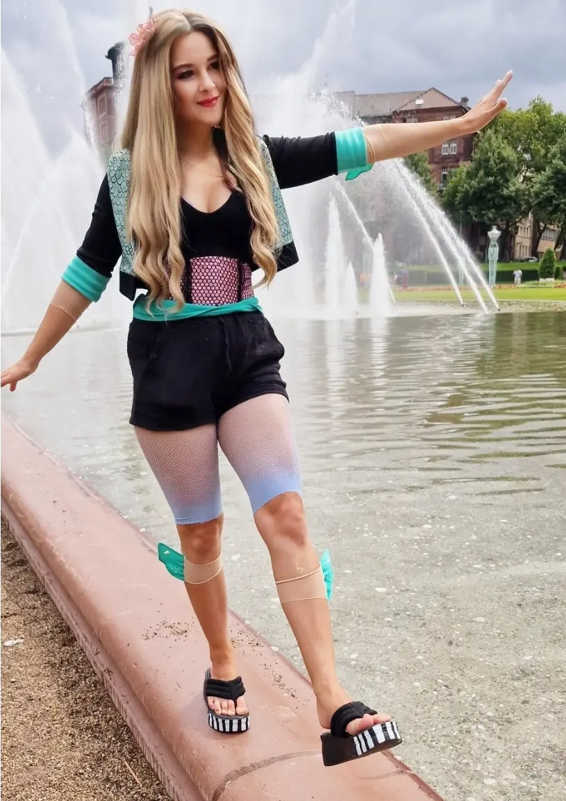 Cosplay-Cover: Lagoona Blue