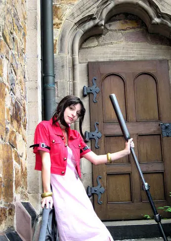 Cosplay-Cover: Aerith Gainsborough (FF AC - Version)