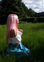 Cosplay-Cover: Lacus Clyne (Blue Dress)