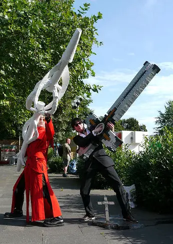 Cosplay-Cover: Vash [Angel Arm]