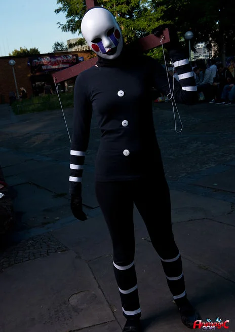 Cosplay-Cover: The Marionette