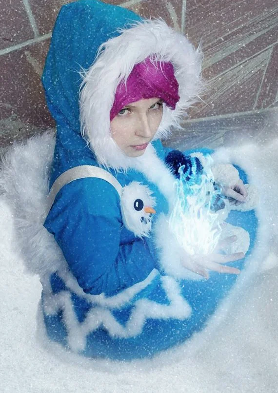 Cosplay-Cover: Frostfire Annie
