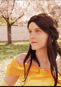 Cosplay-Cover: Belle [Ballgown]