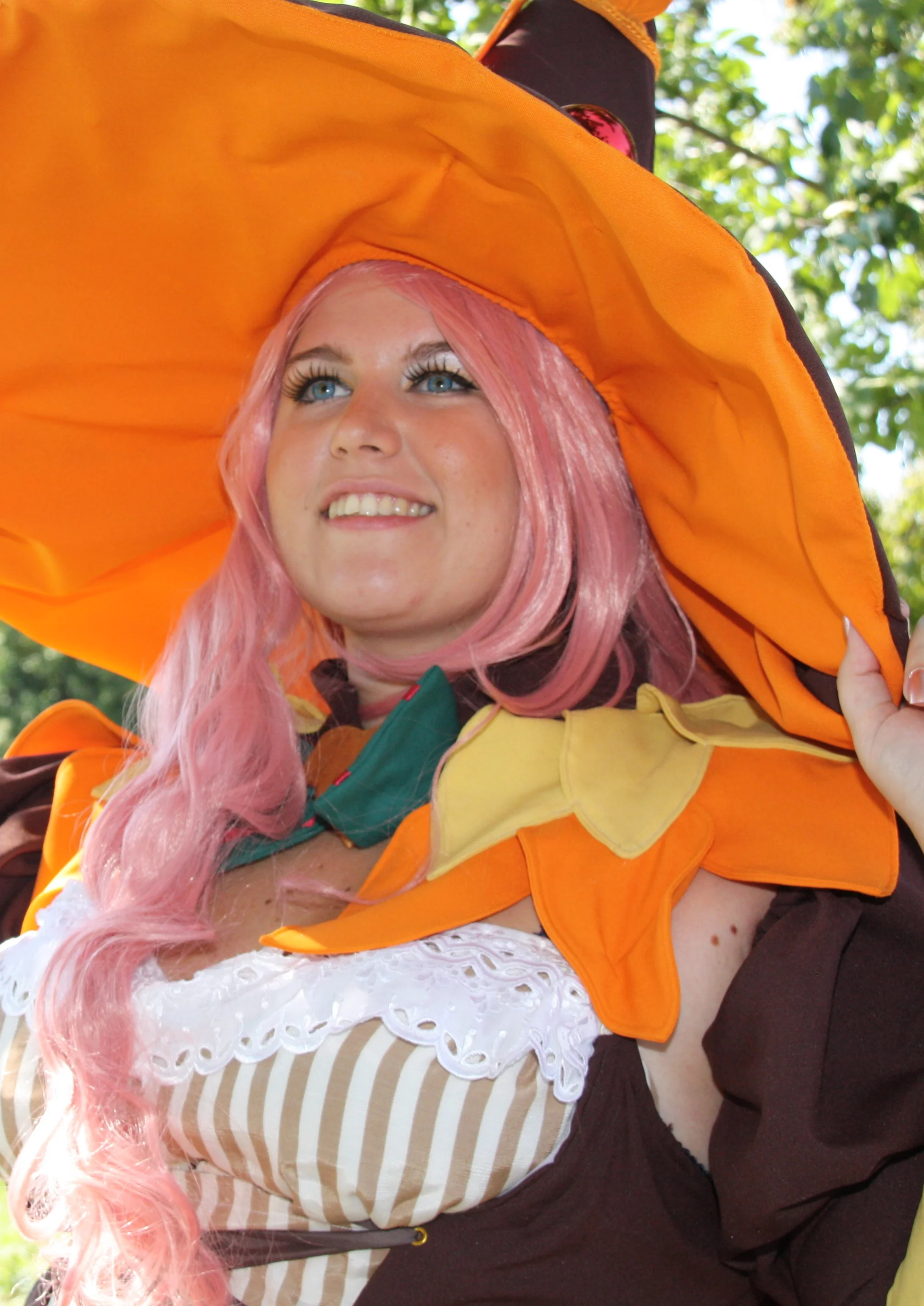 Cosplay-Cover: Whitered Wand Witch Shaly