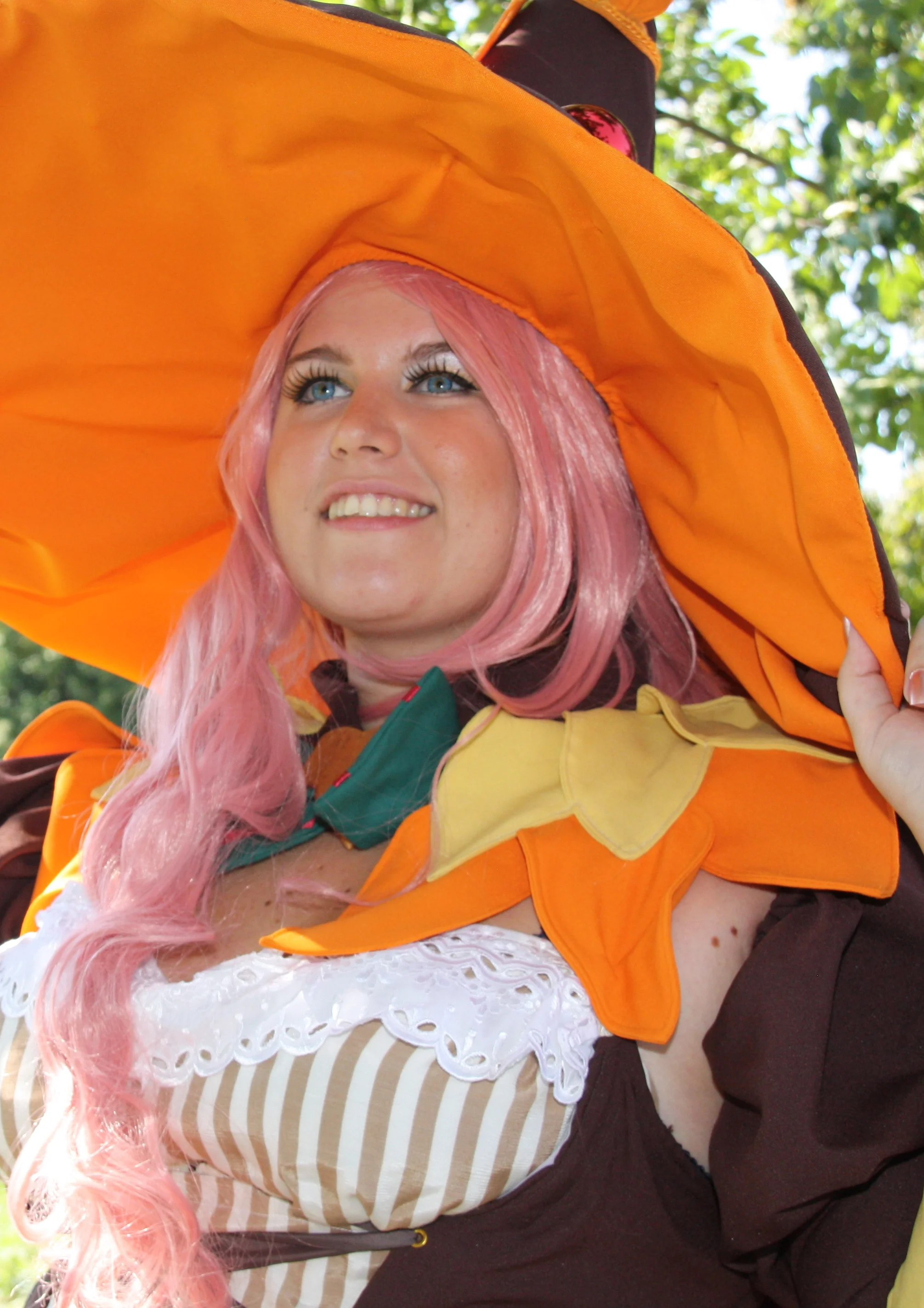 Cosplay-Cover: Whitered Wand Witch Shaly