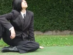 Cosplay-Cover: Uchiha Sasuke (Anzug)