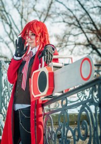 Cosplay-Cover: Grell Sutcliffe