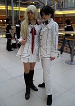 Cosplay-Cover: Ruka (Vampire Knight - Nightschool Uniform)