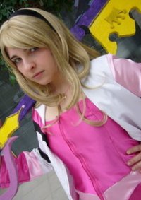 Cosplay-Cover: Aurora (Keyblader style)