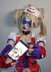 Cosplay-Cover: Harley Quinn [Arkham Asylum]