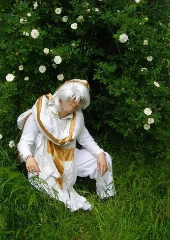 Cosplay-Cover: Weißer Magier Ryou Bakura lv 13 