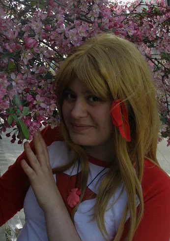 Cosplay-Cover: Luchia Nanami (Alltag)