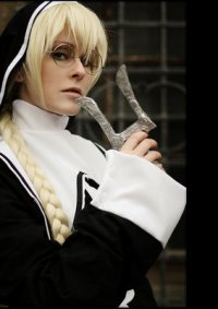 Cosplay-Cover: Schwester Lysia/Lucille ( ルチル) [Nonne]